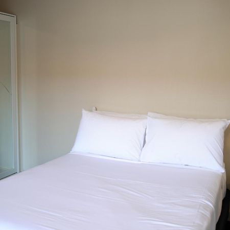 Beltana Hotel Lindisfarne Екстериор снимка