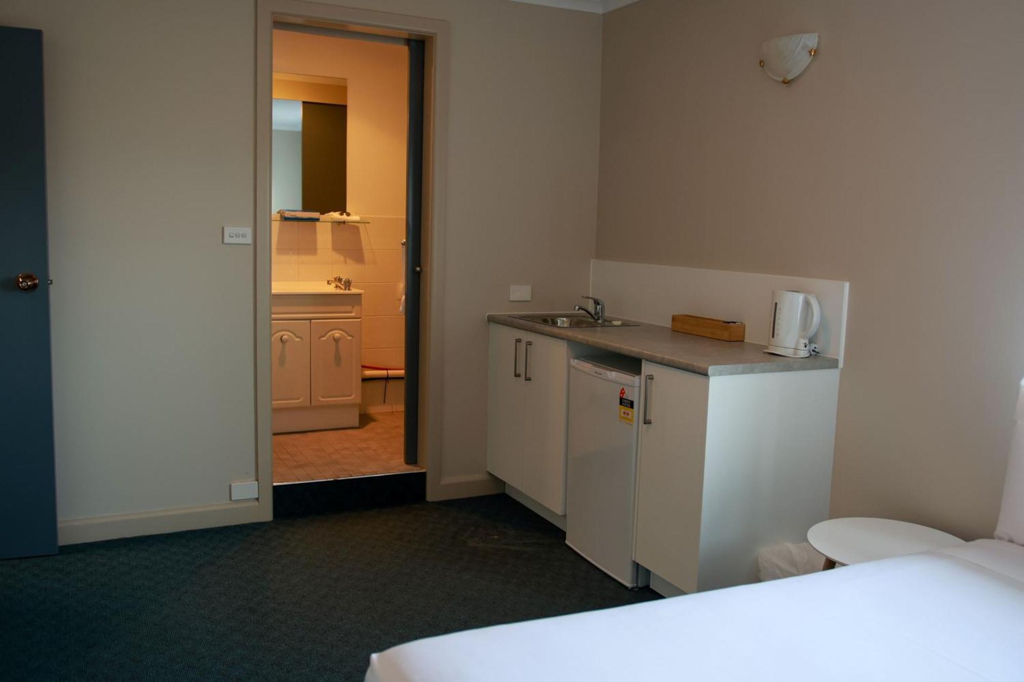 Beltana Hotel Lindisfarne Екстериор снимка