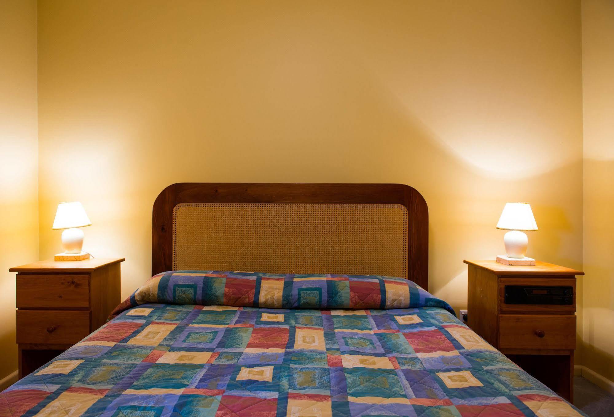 Beltana Hotel Lindisfarne Екстериор снимка